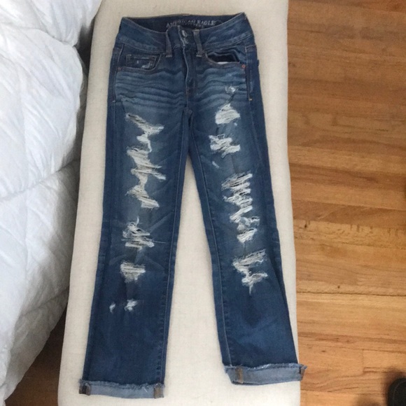 American Eagle Cropped Jeans - Picture 1 of 2
